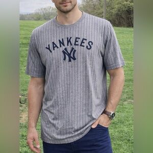 YANKEES New Era Cooperstown Grey w/Blue Embroidery & Pinstripes Tee Shirt XXL